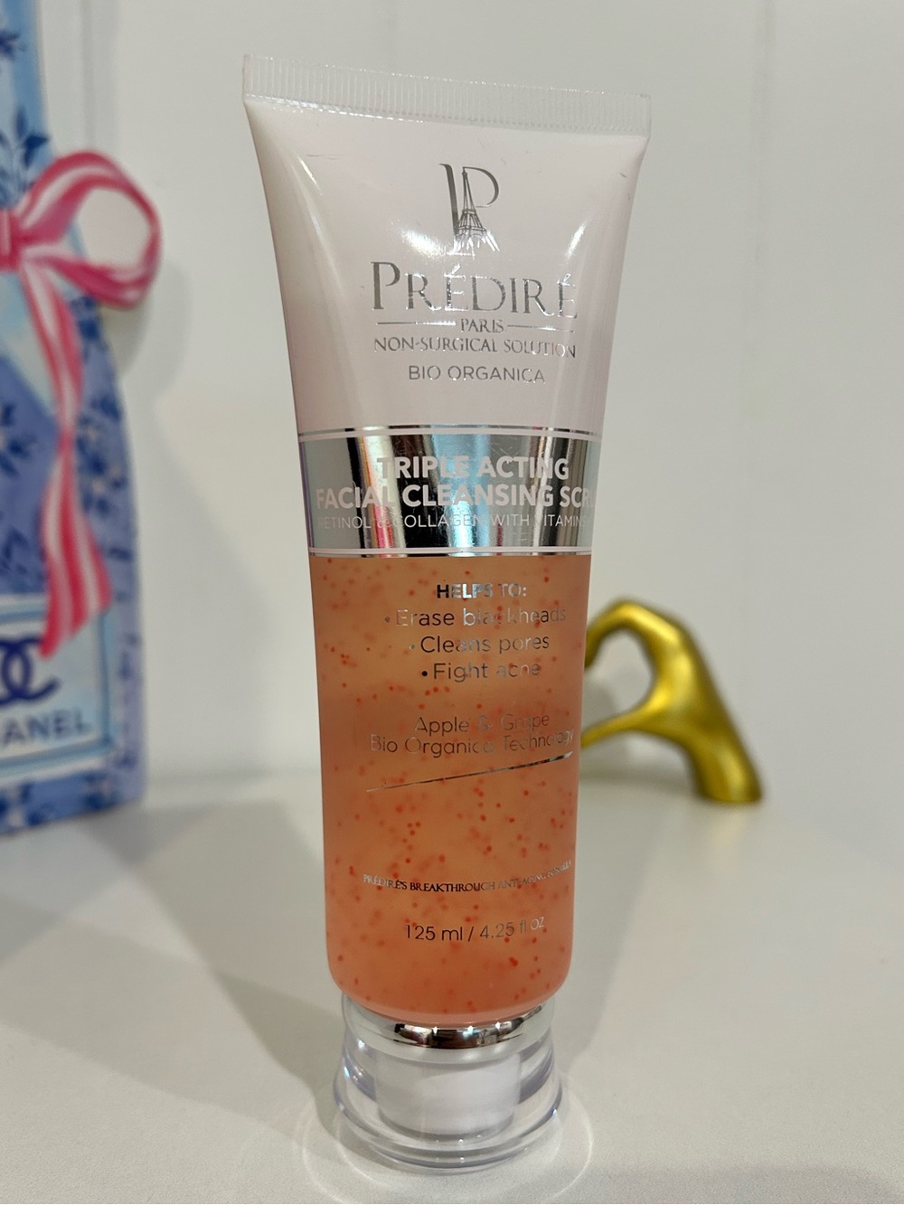 Prédiré Triple-Acting Facial Cleanser & Exfoliant — Peach Tone